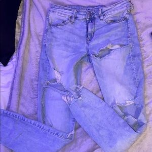 american eagle ripped jeans